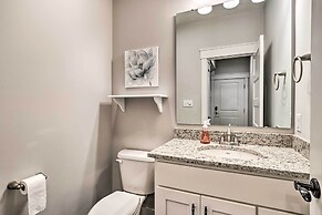 Modern Indianapolis Home w/ Skyline Views