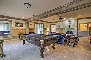 Pool & Hot Tub: Lakefront Harlingen Home