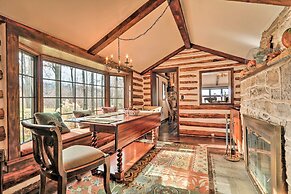 Macungie Cabin w/ Fireplace Near Bear Creek Skiing