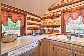 Macungie Cabin w/ Fireplace Near Bear Creek Skiing