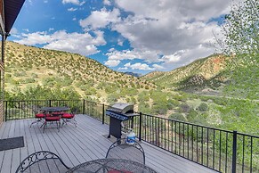 Rustic Sterling Cabin: Walk to Palisade Lake!