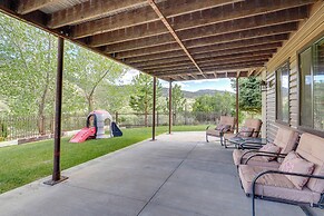 Rustic Sterling Cabin: Walk to Palisade Lake!