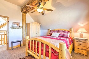 Rustic Sterling Cabin: Walk to Palisade Lake!