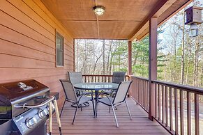 Mountain-view Murphy Cabin w/ Shared Fire Pit