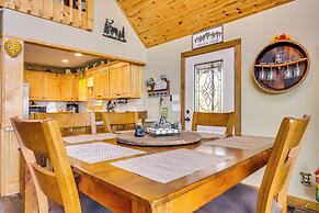 Mountain-view Murphy Cabin w/ Shared Fire Pit