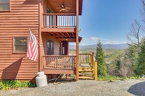 Mountain-view Murphy Cabin w/ Shared Fire Pit