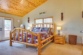 Mountain-view Murphy Cabin w/ Shared Fire Pit