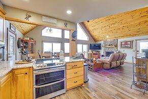 Mountain-view Murphy Cabin w/ Shared Fire Pit