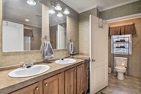 Family Lake Retreat w/ Screened Deck!