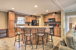 Family Lake Retreat w/ Screened Deck!