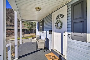 Pet-friendly Charleston Home w/ Fenced Yard!