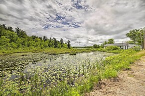 Pet-friendly Togus Pond Home: Kayak & Canoe!