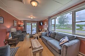 Pet-friendly Togus Pond Home: Kayak & Canoe!