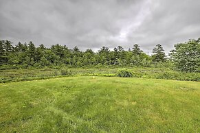 Pet-friendly Togus Pond Home: Kayak & Canoe!