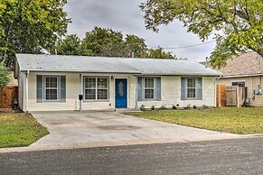 Pet-friendly Georgetown Home < 1 Mi to Dtwn!