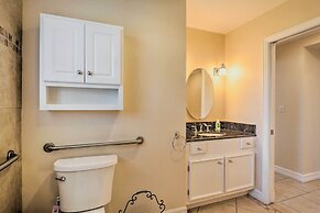 Pet-friendly Georgetown Home < 1 Mi to Dtwn!