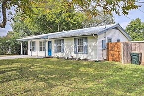 Pet-friendly Georgetown Home < 1 Mi to Dtwn!