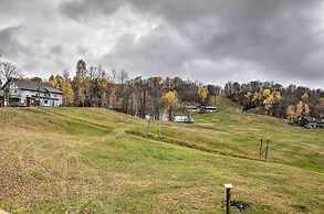 Upson Ski-in/ski-out, End-unit Cabin w/ Fireplace!