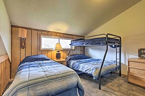 Upson Ski-in/ski-out, End-unit Cabin w/ Fireplace!