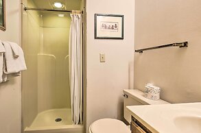 Upson Ski-in/ski-out, End-unit Cabin w/ Fireplace!