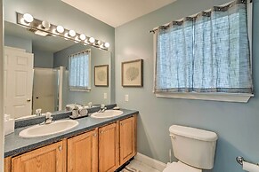 South Kingstown Vacation Rental: 2 Mi to Beach!