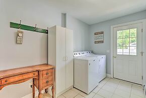 South Kingstown Vacation Rental: 2 Mi to Beach!