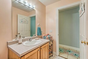 South Kingstown Vacation Rental: 2 Mi to Beach!
