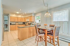South Kingstown Vacation Rental: 2 Mi to Beach!