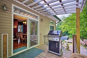 Private Blue Ridge Home w/ Hot Tub, Mountain Views