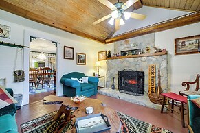 Pet-friendly Smoky Mountain Getaway w/ Fire Pit!