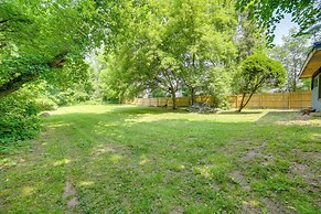 Rustic Cottage With Fire Pit & Private Yard!