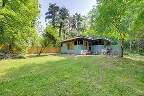 Rustic Cottage With Fire Pit & Private Yard!