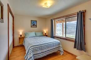 Stunning Hilltop Home by John Day Fossil Beds