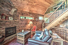 Adirondack Cabin on Private Lake Near Glenfield!