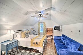 Riverfront Sugar Grove Home: Hot Tub & Views!