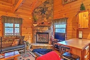 Rustic Dundee Log Cabin w/ Hot Tub & Forest Views!