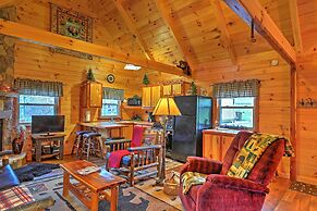 Rustic Dundee Log Cabin w/ Hot Tub & Forest Views!