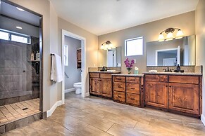 Scenic La Verkin Home: 20 Mi to Zion National Park