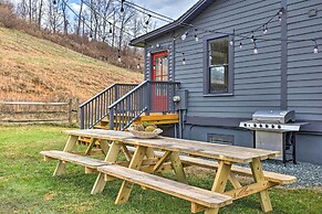 Stylish Vilas Hideaway: Hike, Ski & Explore!