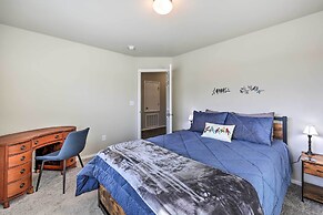 Siloam Springs Home, Close to Parks & Trails!