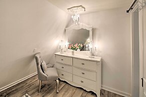 Deck, Boat Slip + Views: Lake Hamilton Cabin!