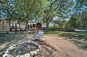 Buda Home w/ Deck & Fire Pit - 15 Mi to Austin!