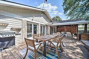 Buda Home w/ Deck & Fire Pit - 15 Mi to Austin!