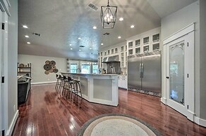 Buda Home w/ Deck & Fire Pit - 15 Mi to Austin!