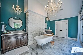 Buda Home w/ Deck & Fire Pit - 15 Mi to Austin!