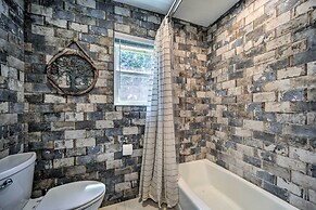 Buda Home w/ Deck & Fire Pit - 15 Mi to Austin!