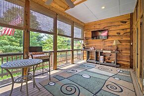 Updated Buckeye Lake Retreat w/ Game Room!