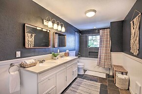 Stunning Gallatin Gateway Mountain Retreat!