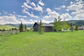 Stunning Gallatin Gateway Mountain Retreat!