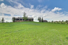 Stunning Gallatin Gateway Mountain Retreat!